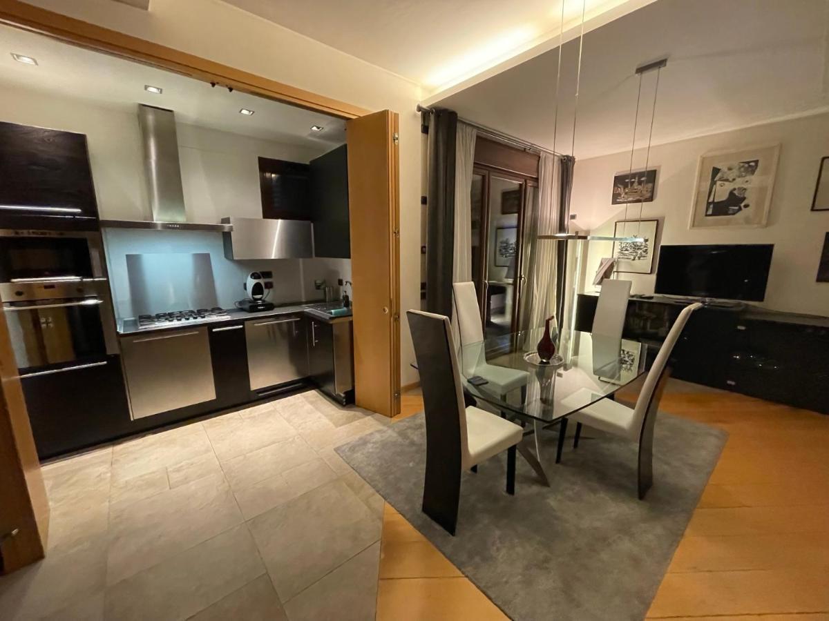 Appartamento Attico con vista spettacolare e Jacuzzi Bologna Esterno foto